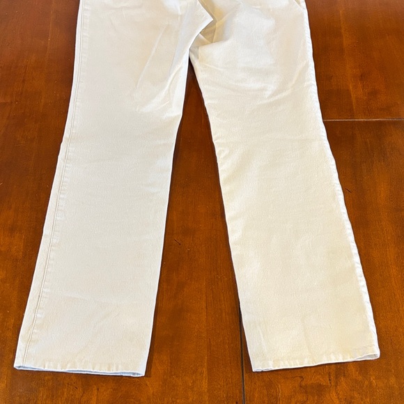 High Rise Cream Jeans - Picture 4 of 12